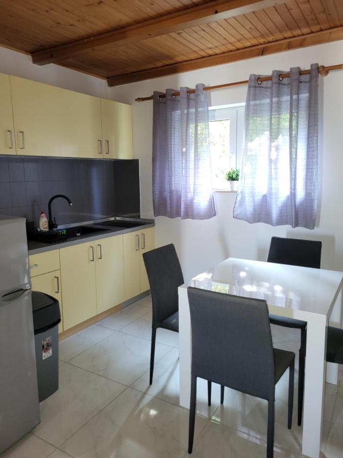 Apartments Vukovic セルツェ エクステリア 写真