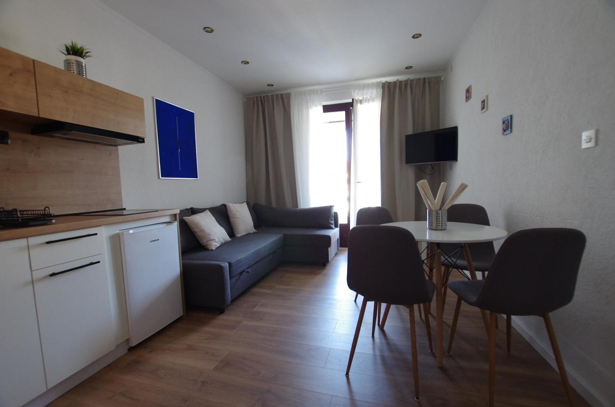 Apartments Vukovic セルツェ エクステリア 写真