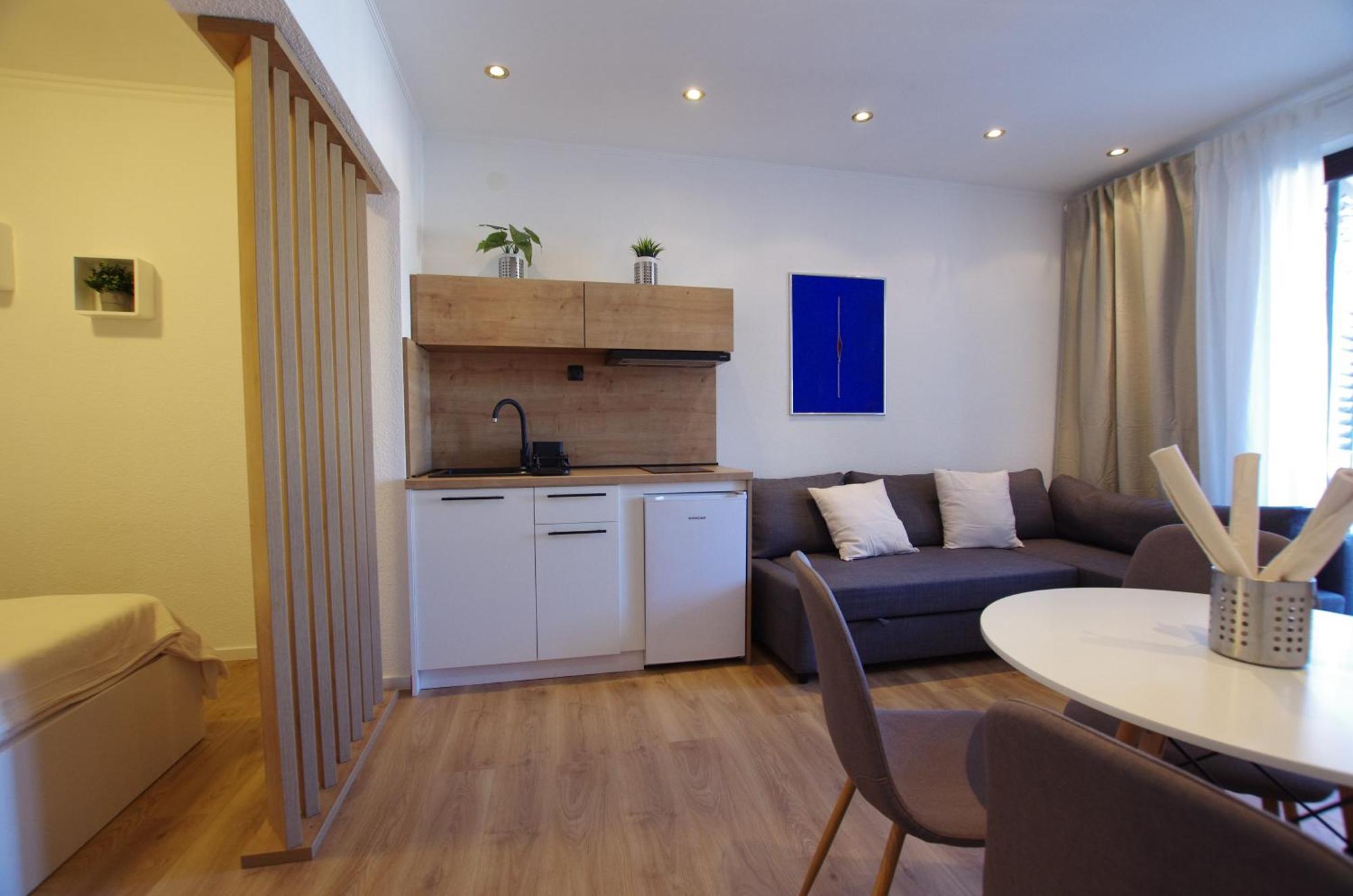 Apartments Vukovic セルツェ エクステリア 写真