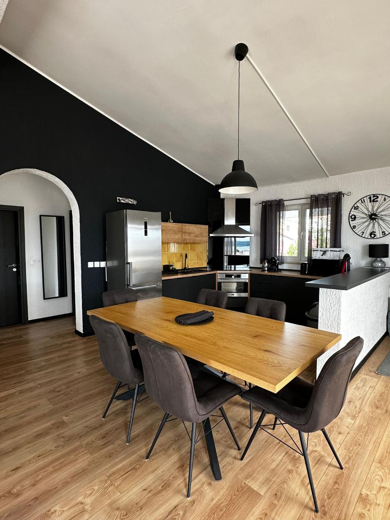 Apartments Vukovic セルツェ エクステリア 写真